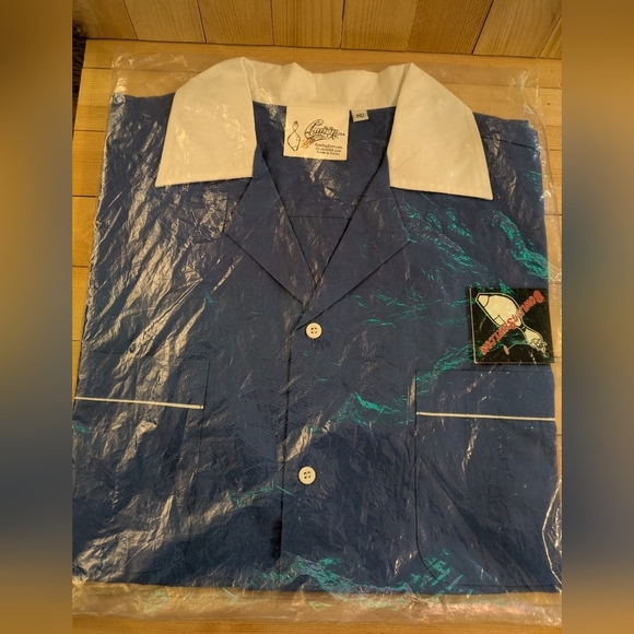 Cruising Bowling Blue and White Men's Shirt Nwt - Picture 2 of 7